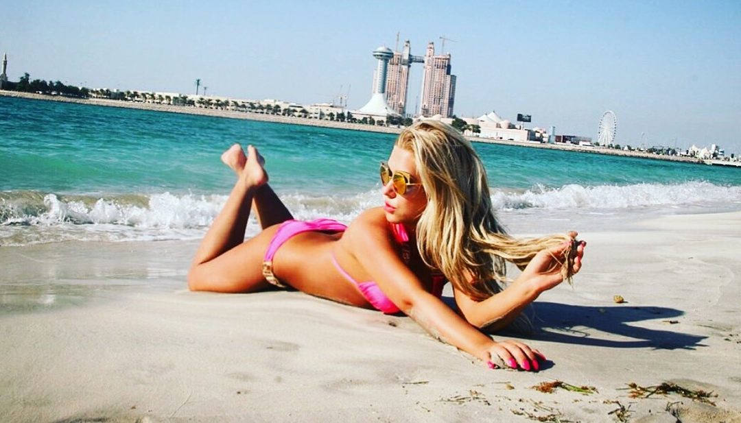 S kým je Myslivcová v Abu Dhabi? Tomu se říká veselé Velikonoce!